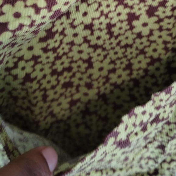 White Swan Women XL Floral V Neckline Short Sleeve Woman's Nurse Scrub Top - Picture 6 of 11